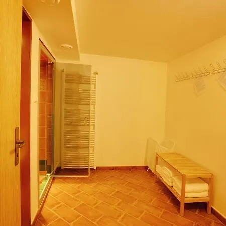 Chata Masarykova Na Beskydě *